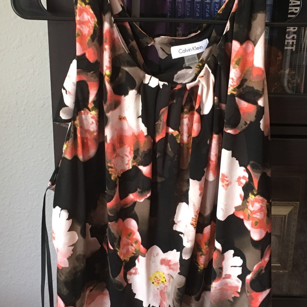 Black/Floral Calvin Klein 3X Sleeveless Top
